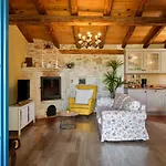Paradiso Villa *